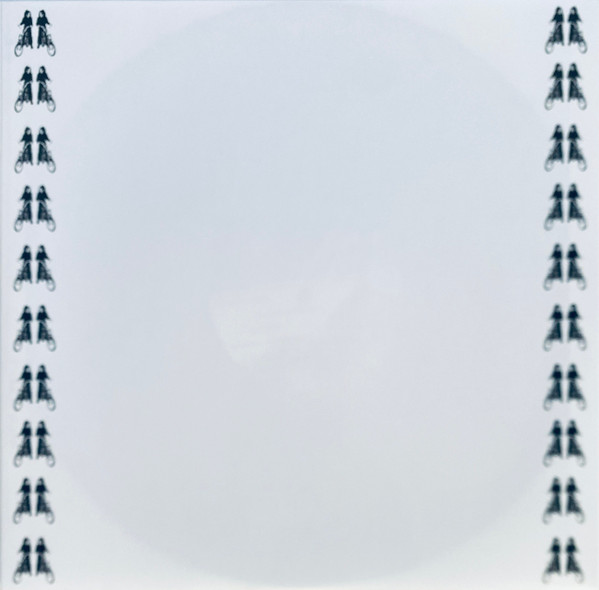 Leila - Courtesy Of Choice | XL Recordings (XL1571LP) - 4 Leila - Courtesy Of Choice | XL Recordings (XL1571LP) - 4