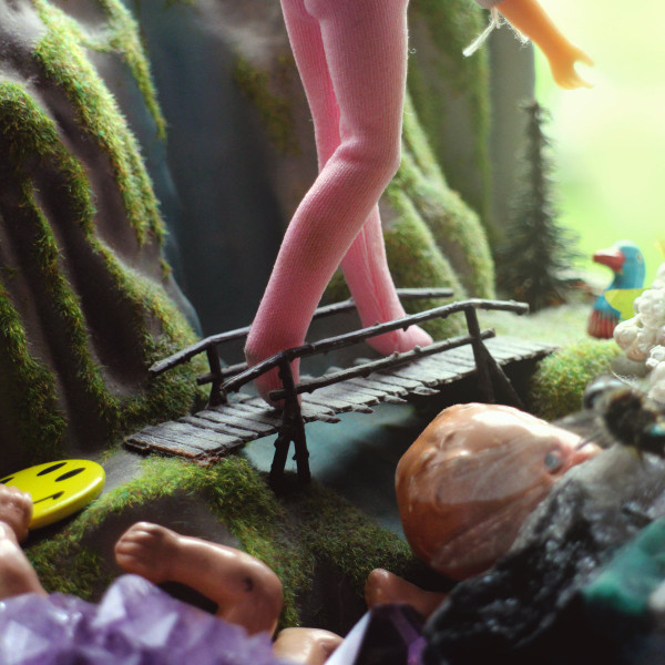 Rolando Simmons - World Building | Love Love Records (LOVLP02)