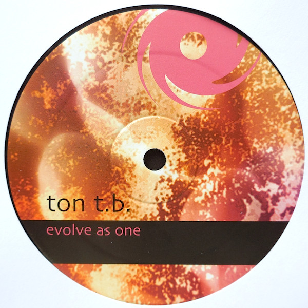 DJ Ton T.B. - Evolve As One | Black Hole Recordings (Black Hole 205-5 12") - 4