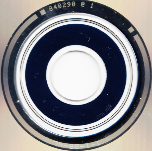 Massive Attack V Mad Professor - No Protection | Wild Bunch Records (wbrcd3) - 4