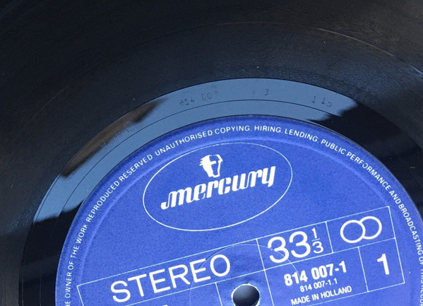 10cc - Windows In The Jungle | Mercury (814 007-1) - 7