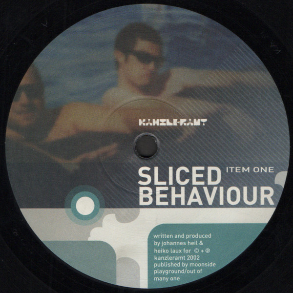 Item One - Sliced Behaviour | Kanzleramt (KA 81)