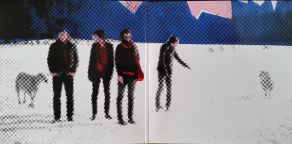 Phoenix - Wolfgang Amadeus Phoenix | Glassnote (GLS-0265-01) - 3 Phoenix - Wolfgang Amadeus Phoenix | Glassnote (GLS-0265-01) - 3