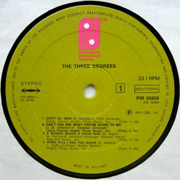 The Three Degrees - The Three Degrees | Philadelphia International Records (PIR 65858) - 5