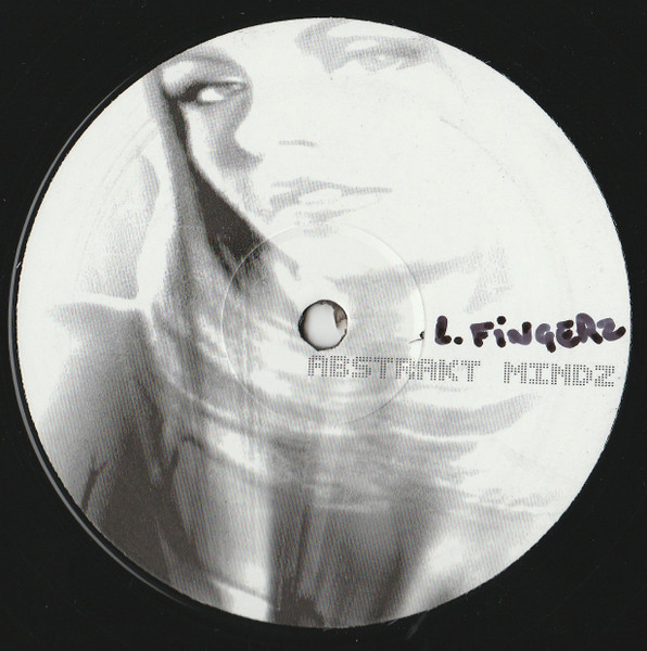 Model - Curves / Tight Lipz | Abstrakt Mindz (AMZ 007) - 2