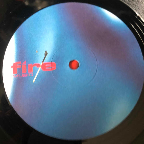 Pufo & Sin Plomo - I Surrender / Wind Up | Fire Music (FIRE015) - 4