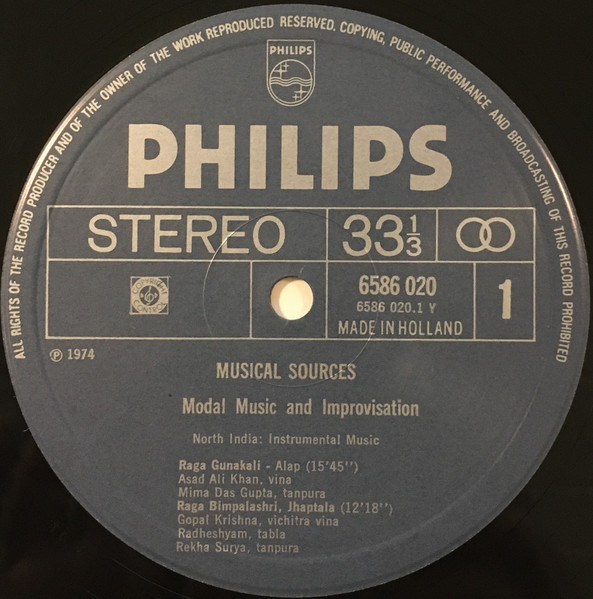 Various - North India - Instrumental Music: Vina, Vichitra Vina, Sarod, Shahnai | Philips (6586 020) - 3