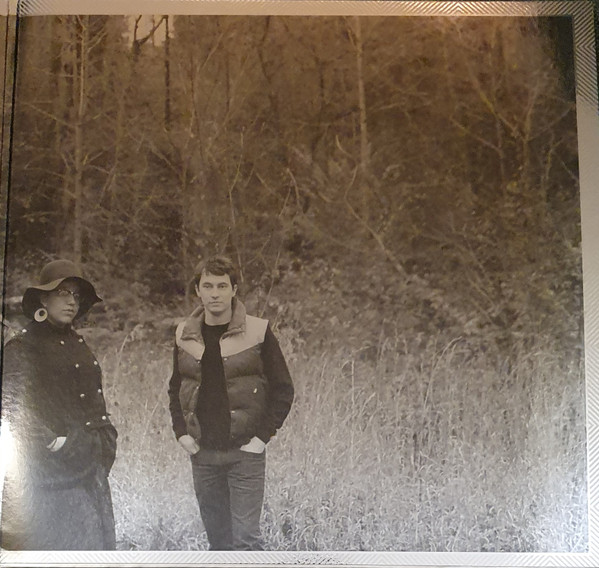 Alabama Shakes - Boys & Girls | Rough Trade Records (RT0397LPX) - 2 Alabama Shakes - Boys & Girls | Rough Trade Records (RT0397LPX) - 2