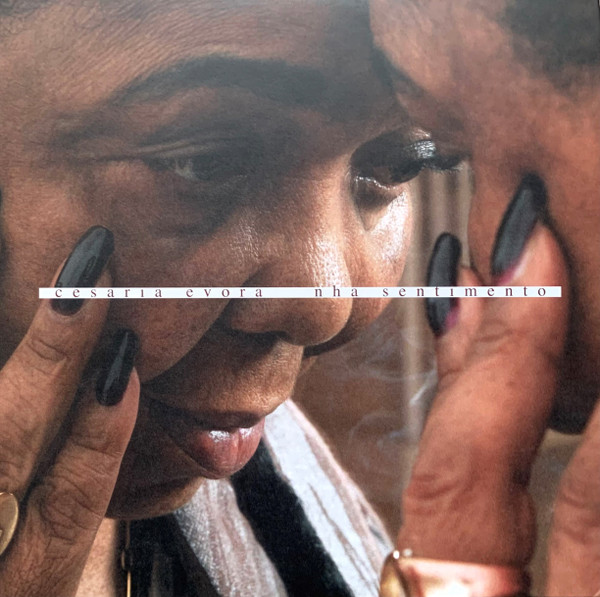 Cesaria Evora - Nha Sentimento | Music On Vinyl (MOVLP3313)
