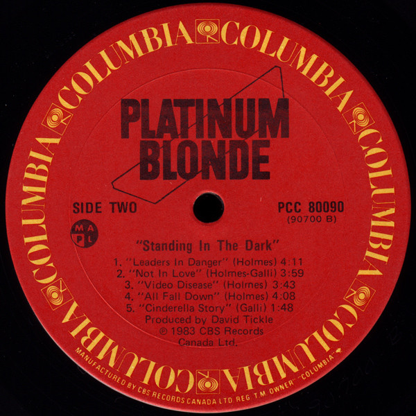 Platinum Blonde - Standing In The Dark | Columbia (PCC 80090) - 4