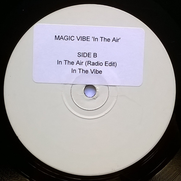 Magic Vibe - In The Air | Not On Label (PREC001) - 2