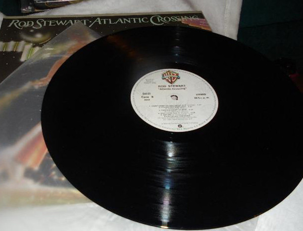 Rod Stewart - Atlantic Crossing | Warner Bros. Records (LB 56151) - 3
