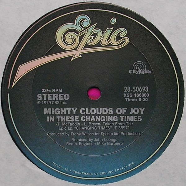 The Mighty Clouds Of Joy - In These Changing Times | Epic (28-50693) - main The Mighty Clouds Of Joy - In These Changing Times | Epic (28-50693) - main