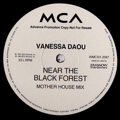Vanessa Daou - Near The Black Forest | MCA Records (WMCXX 2087)