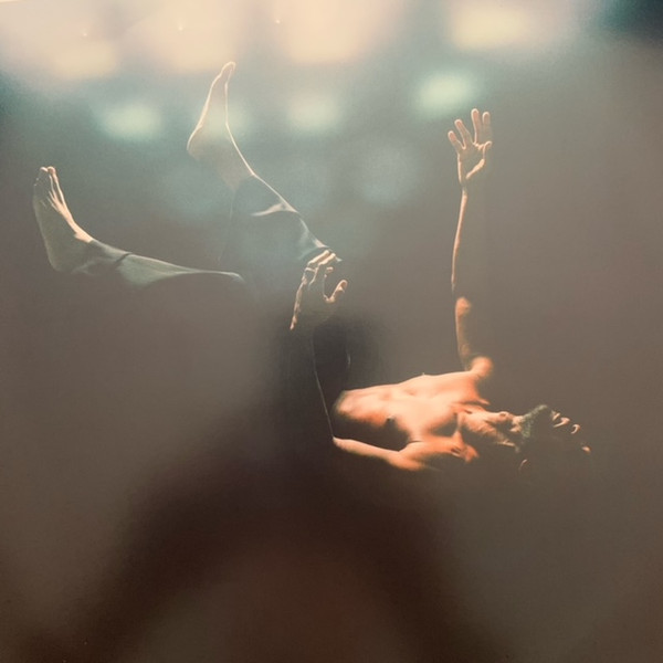 Usher - Coming Home | Gamma (none) - 3