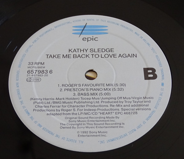Kathy Sledge - Take Me Back To Love Again | Epic (657983 6) - 4