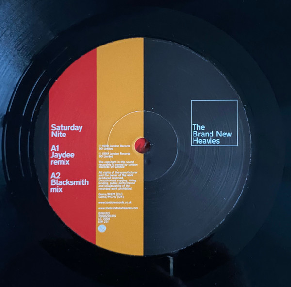 The Brand New Heavies - Saturday Nite | London Records (BNHX 12) - 3