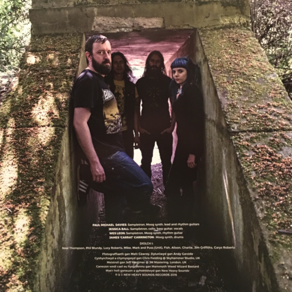 Mammoth Weed Wizard Bastard - Y Proffwyd Dwyll | New Heavy Sounds (NHSLP019) - 3