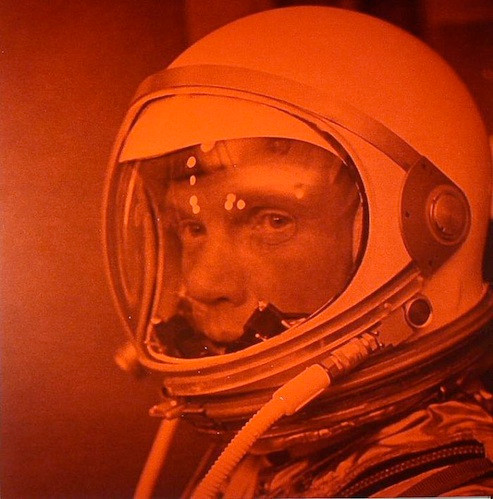 Space Ranger feat. Captn K - Plastic Romance | Lovemonk (LMNKV68)