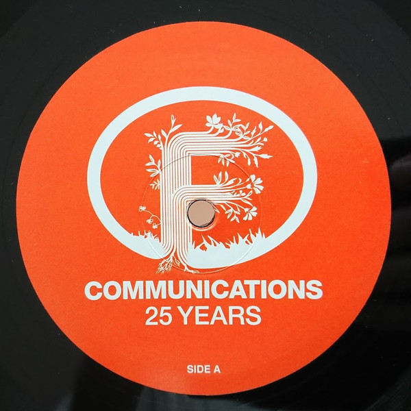 Frederic Galliano - Plis Infinis N°2 | F Communications (F073) - 4