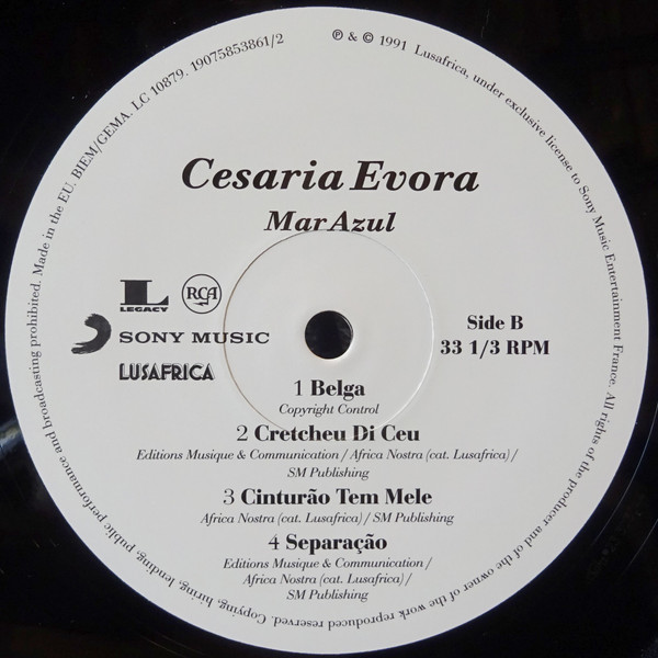 Cesaria Evora - Mar Azul | Lusafrica (19075853861) - 4