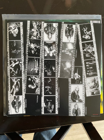 Iron Maiden - The Number Of The Beast | Parlophone Records Ltd. (5054197784309) - 3