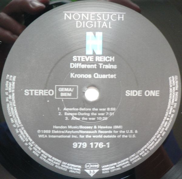 Steve Reich - Kronos Quartet / Pat Metheny - Different Trains / Electric Counterpoint | Elektra Nonesuch (979 176-1) - 3
