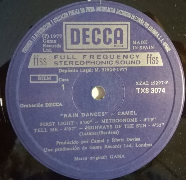 Camel - Rain Dances | Decca (TXS 3074) - 2