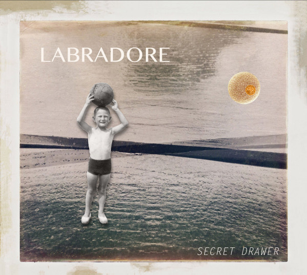 Pochette de Labradore — Secret Drawer