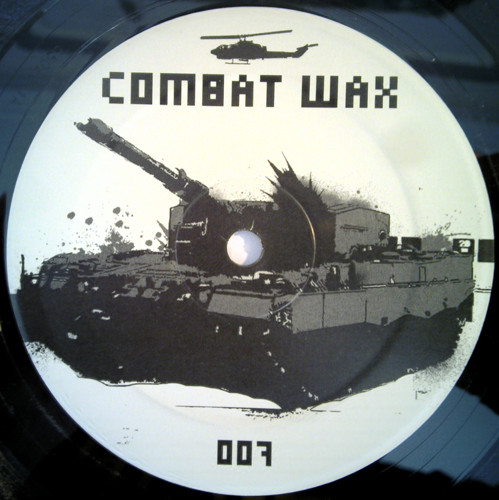 Entity / DJ Quest - Step Up (Remix) / Keep On Moving | Combat Wax (CWX007) - 2