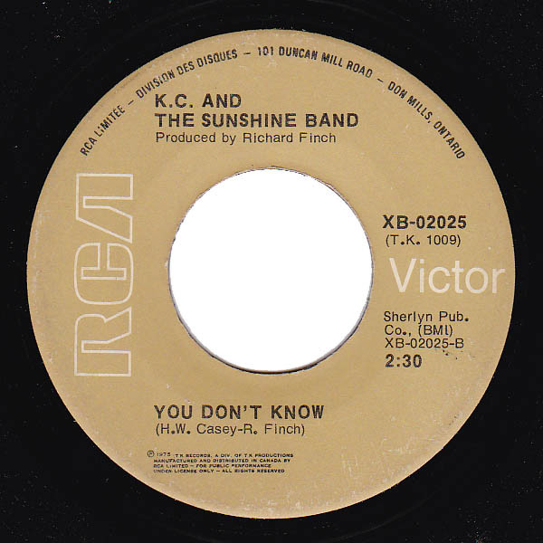 KC & The Sunshine Band - Get Down Tonight | RCA Victor (XB-02025) - 2