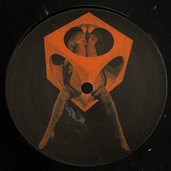 Mr. Flash Feat. Lady Leshurr - Bagheera | Ed Banger Records (ED082)