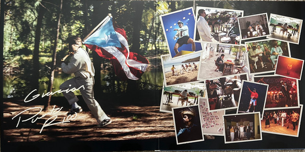 Bad Bunny - Debí Tirar Más Fotos | Rimas Entertainment (BB0009VN) - 3