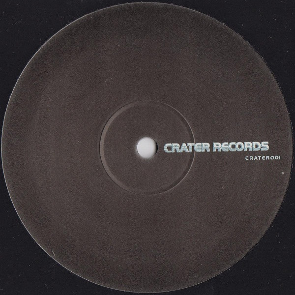 DST - The Suburbanite E.P | Crater Records (CRATER001) - 2 DST - The Suburbanite E.P | Crater Records (CRATER001) - 2