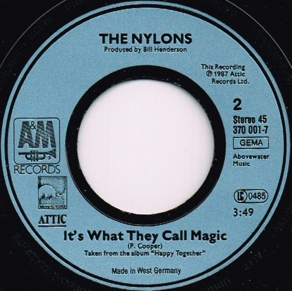 The Nylons - Kiss Him Goodbye | A&M Records (370 001-7) - 4
