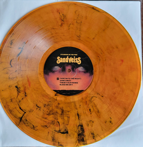 Sandveiss - Standing In The Fire | Folivora Records (FR029) - 4 Sandveiss - Standing In The Fire | Folivora Records (FR029) - 4