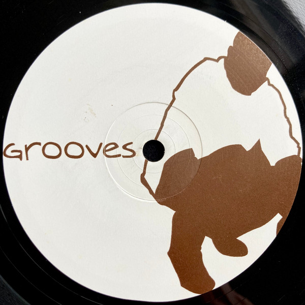 Graeme Laverty - Deep Dark EP | Grooves (GRV002) - main Graeme Laverty - Deep Dark EP | Grooves (GRV002) - main