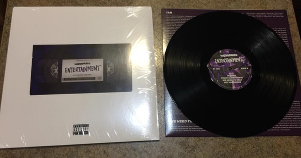 Waterparks - Entertainment | Easy Life Records (ELIFE007V) - 2 Waterparks - Entertainment | Easy Life Records (ELIFE007V) - 2