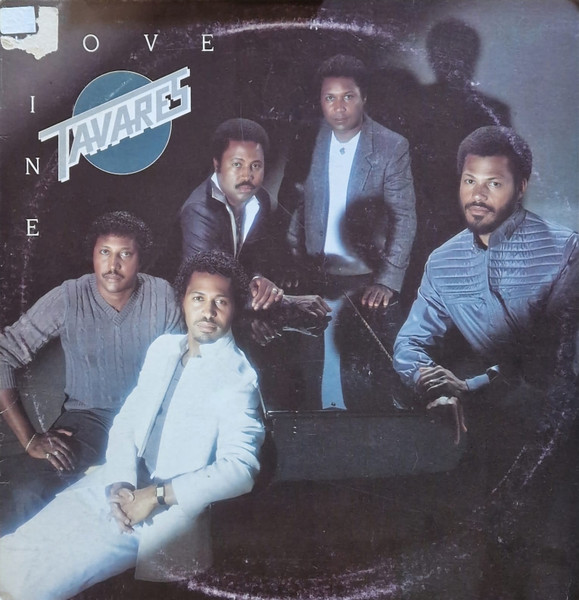 Tavares - Loveline | Capitol Records (3C 064-57006) - main