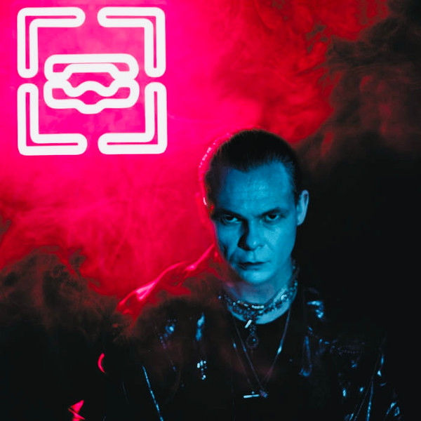 Qual - Love Zone | Fabrika Records (FP041-A) - main