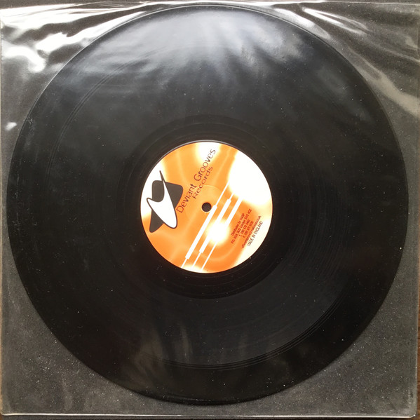 Urban Bushman - North Wave / From The Bass Side | Deviant Grooves Records ((DEV 002)) - 3