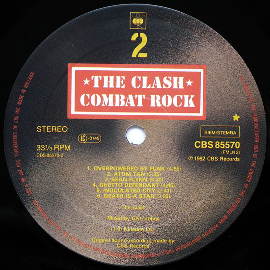 The Clash - Combat Rock | CBS (CBS 85570) - 4