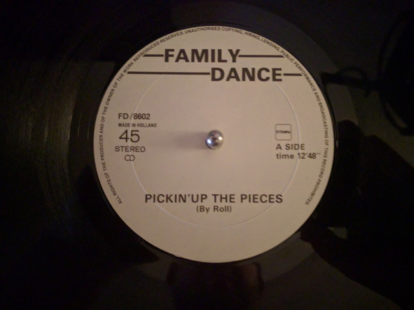 Various - Pickin' Up The Pieces | Family Dance (FD 8602) - 2