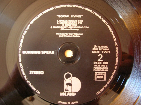 Burning Spear - Social Living | Island Records (9123 760) - 4