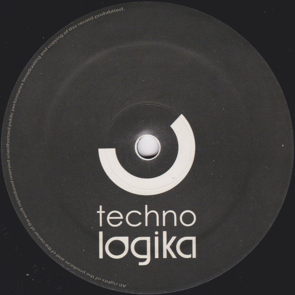 Jose Castillero - The Sky Is Calling | Techno Logika (TL018) - 2