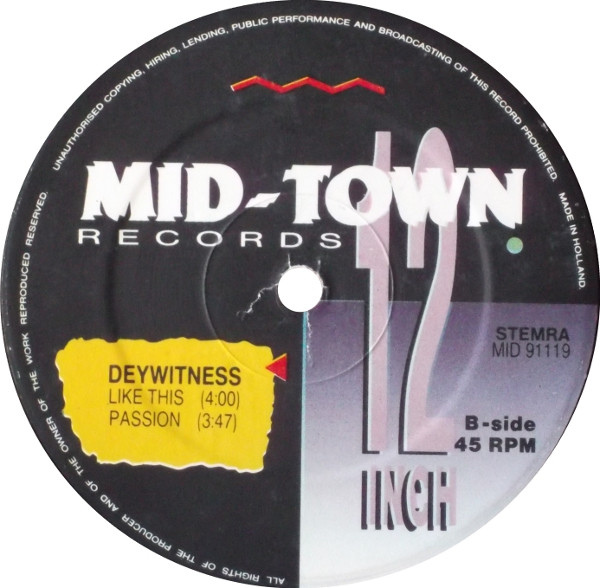 Dyewitness - Observing The Earth | Mid-Town Records (MID 91119) - 4 Dyewitness - Observing The Earth | Mid-Town Records (MID 91119) - 4