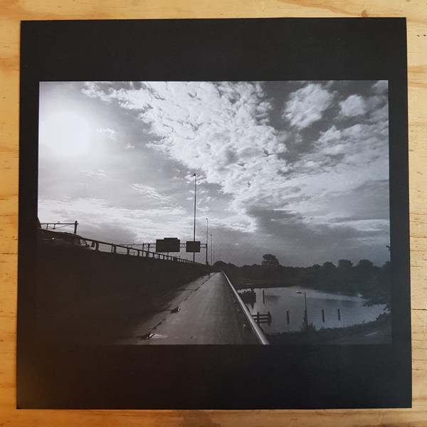 Arnold de Boer - Minimal Guitar | Makkum Records (MR31) - 3 Arnold de Boer - Minimal Guitar | Makkum Records (MR31) - 3