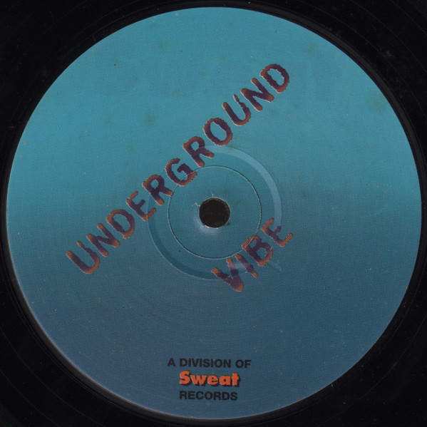 Johan S. Presents Jazzheads - Turn The Music Up | Underground Vibe (UV18) - 2 Johan S. Presents Jazzheads - Turn The Music Up | Underground Vibe (UV18) - 2