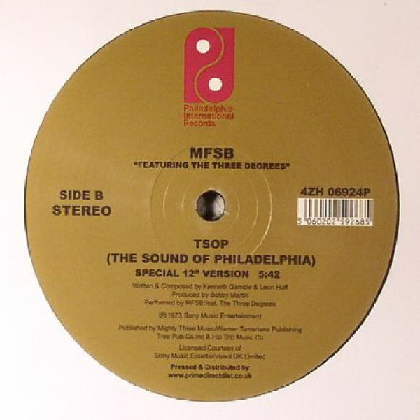 MFSB Featuring The Three Degrees - Love Is The Message / TSOP (The Sound Of Philadelphia) | Philadelphia International Records (4ZH 06924P) - 2 MFSB Featuring The Three Degrees - Love Is The Message / TSOP (The Sound Of Philadelphia) | Philadelphia International Records (4ZH 06924P) - 2