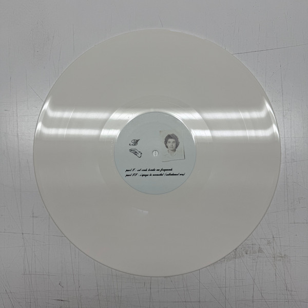 Ubaldo - la nit és fosca, però estic bé | l'aigua (lai.002) - 4